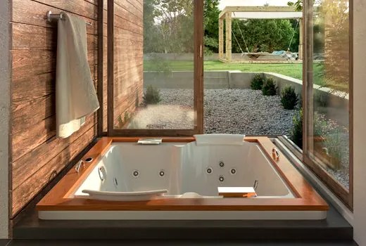 Jacuzzi® Banheira Aura Wood